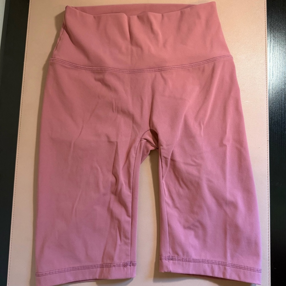 Sacred Activewear Pink Scrunch Biker Shorts Set Size M Workout Gym Set Athletic - Picture 8 of 14